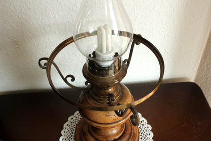 Vintage Tischlampe Landhaus-Stil aus Metall, Holz und Glas, 80er Jahre