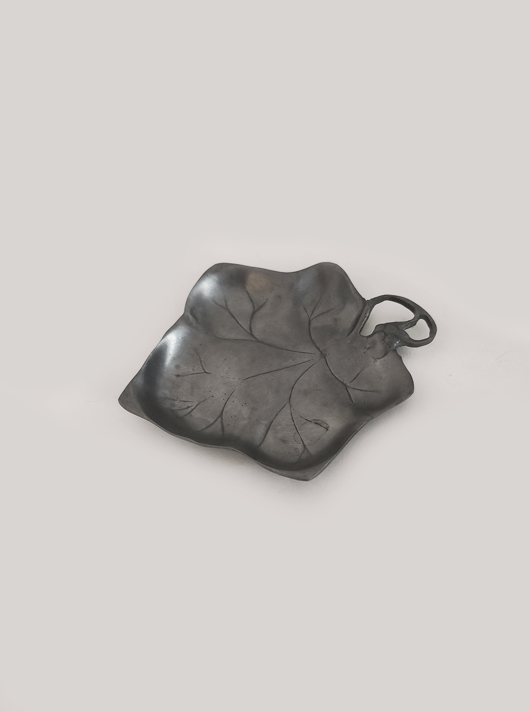 Vintage Schale Leaf aus Zinn