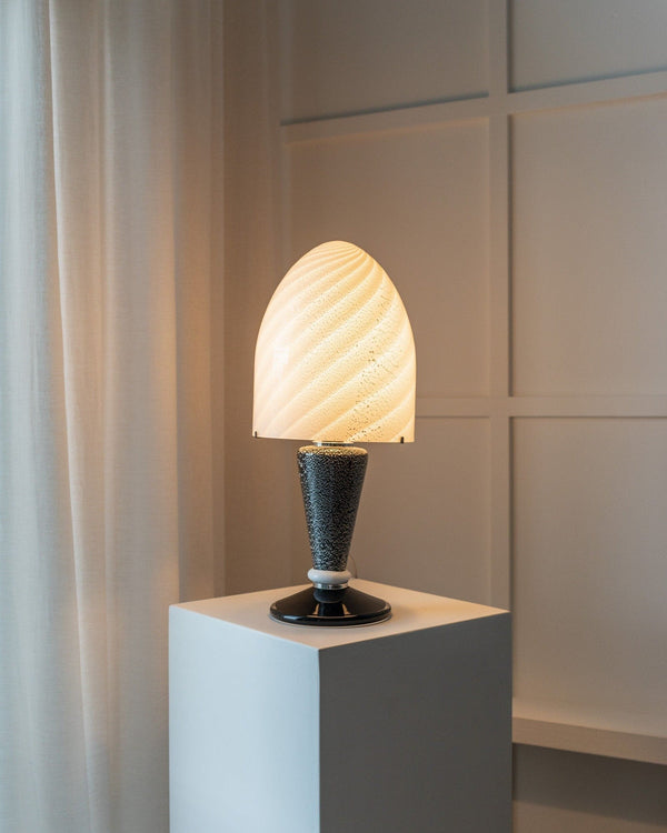 Vintage Pilz-Tischlampe von Murano schwarz und weiß Glas Space Age Design 1970er