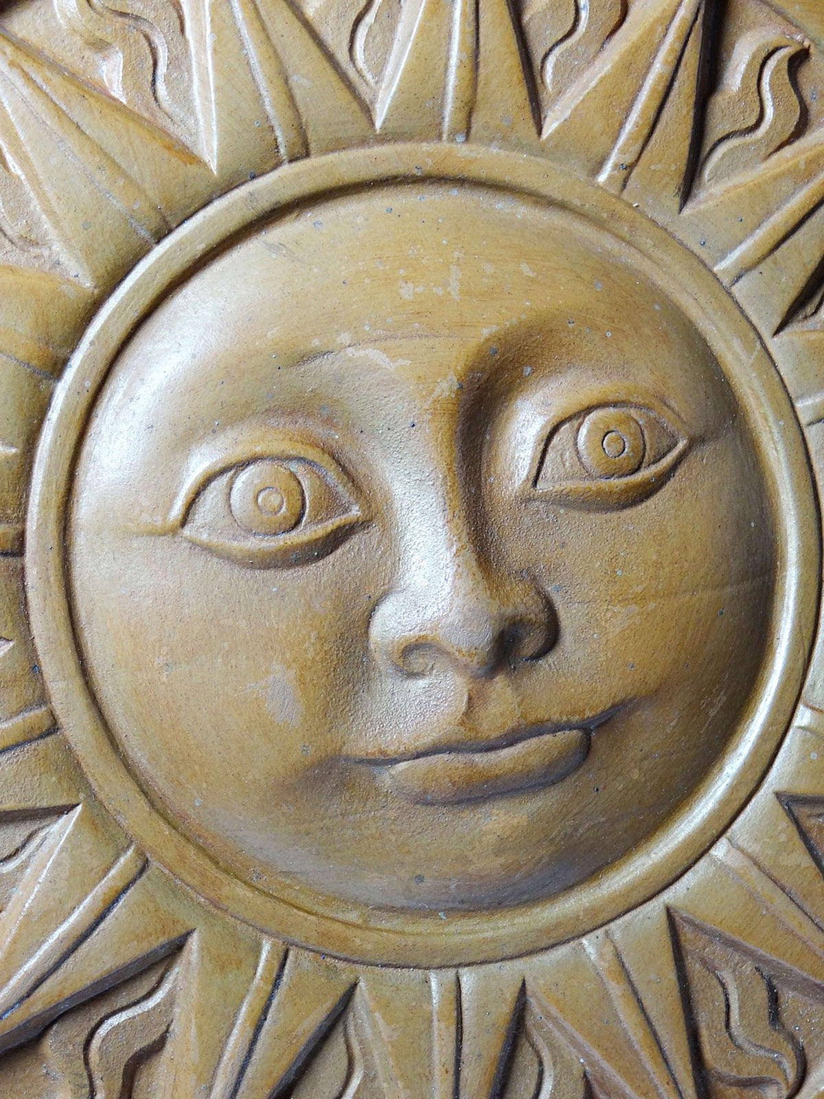 Vintage Wandrelief Sonnengesicht aus Terrakotta von Mak Marazzi