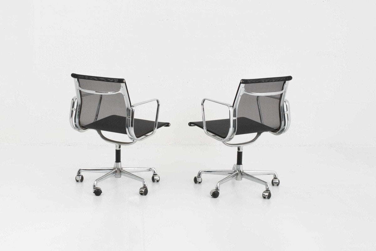 Chaise de bureau vintage Eames EA 108 par ICF en tissu mesh