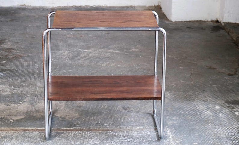 Vintage Beistelltisch / Regal mit verchromtem Stahlrohrgestell kastanienbraun
