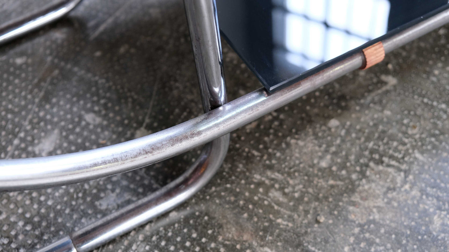 Vintage Bauhaus Etagere mit Glasplatte schwarz oder weiß