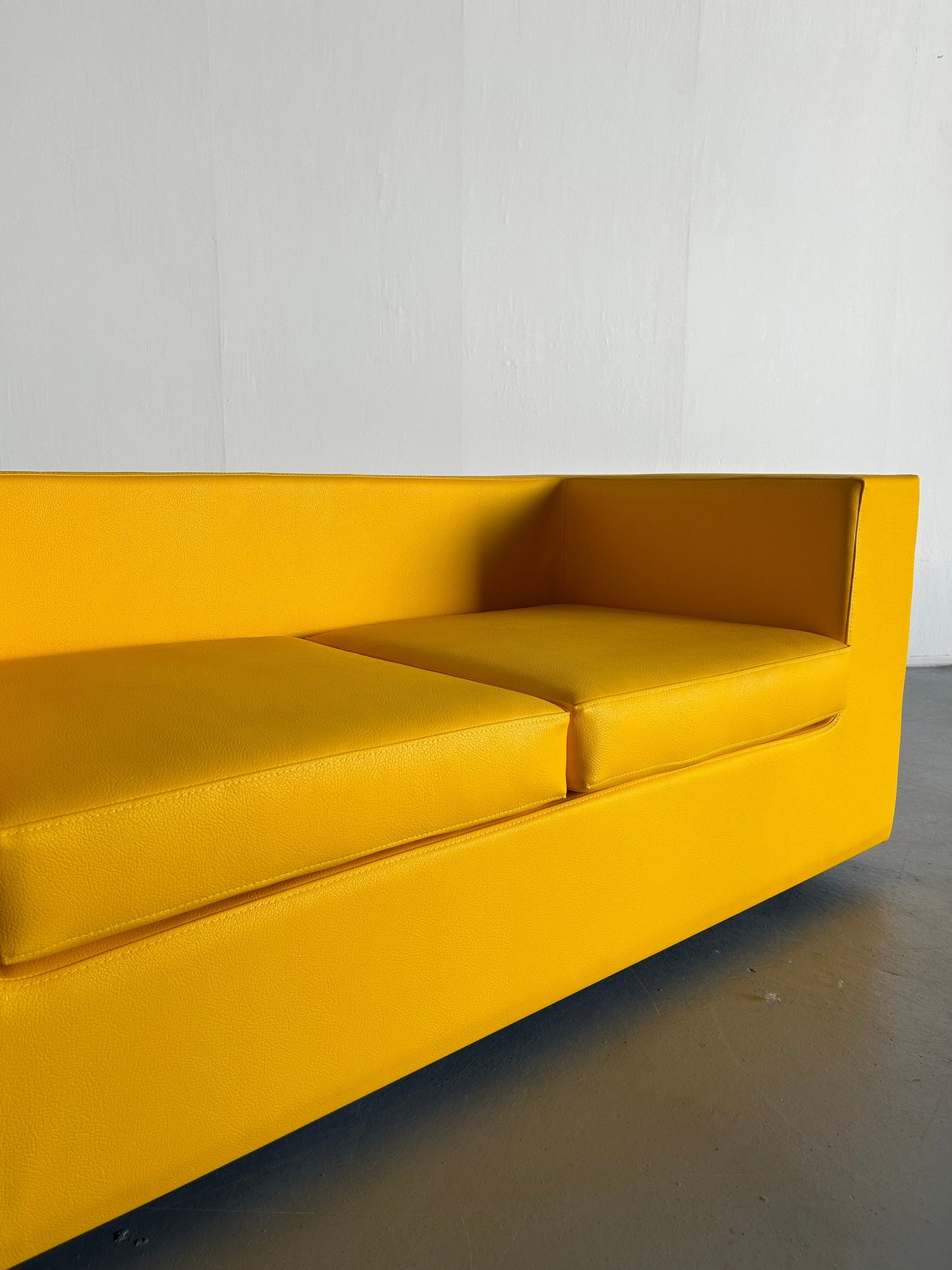 Vintage "Throw-Away" Sofa von Willie Landels für Zanotta Gelb Space Age 1965