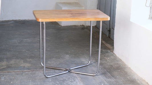 Vintage Beistelltisch Bauhaus Stahlrohr mit Schlaufenfuß