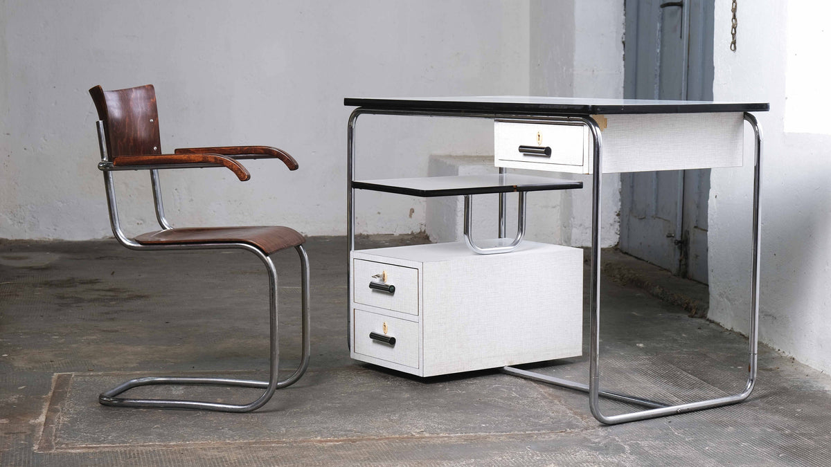 Vintage Schreibtisch Bauhaus Stahlrohr, weiß-grau, abschließbar
