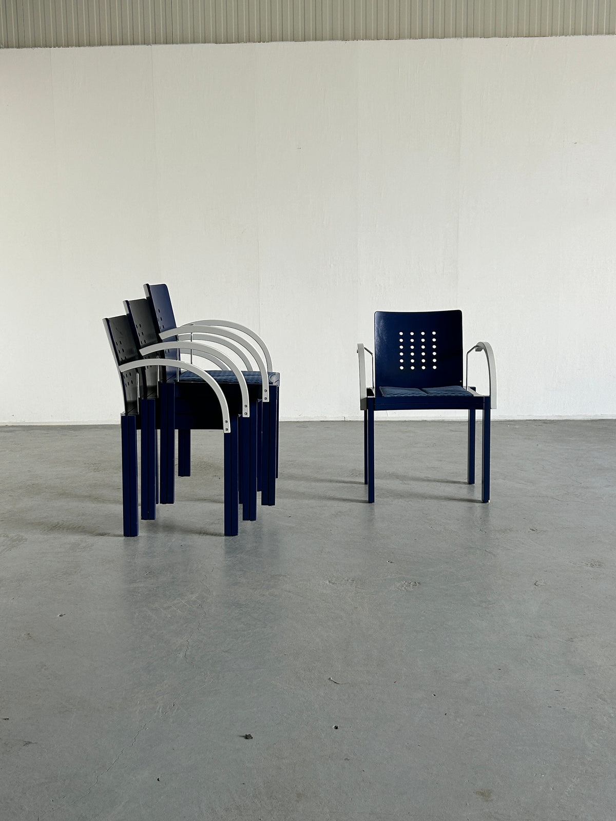 Set von 4 Vintage Stapelstuhl von Michael Thonet für Thonet Vienna, signiert