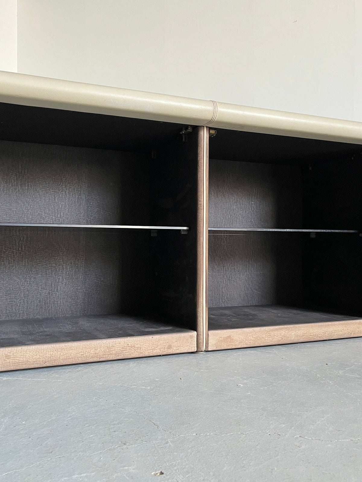 Vintage Console Cabinet Bogo by Carlo Bartoli for Rossi di Albizzate Suede Glass