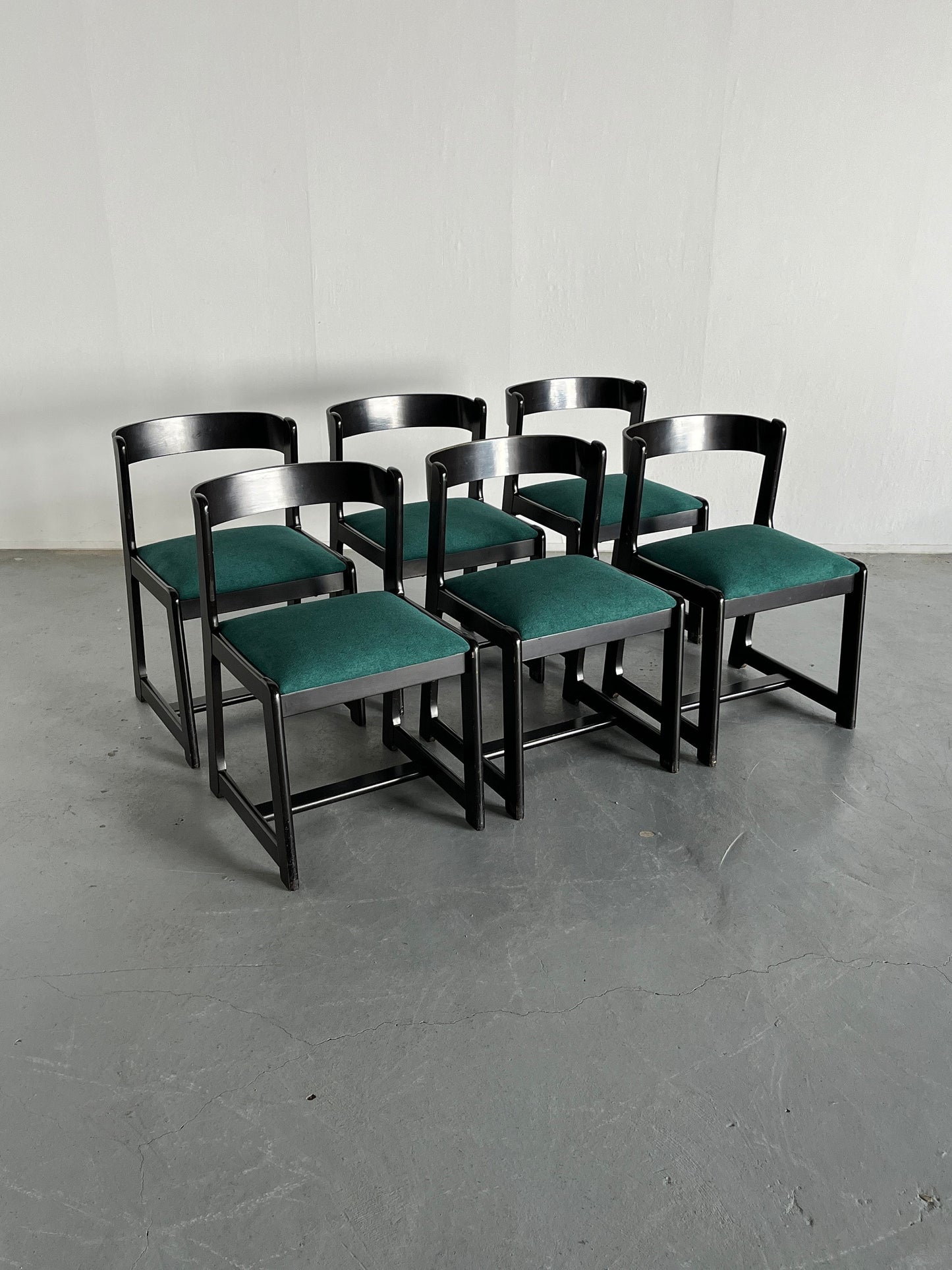 Vintage Esszimmerstuhl von Willy Rizzo für Mario Sabot Set von 6 Massivholz, gepolstert