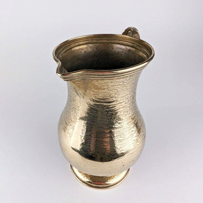 Vase vintage en laiton avec décoration carafe dorée du milieu du siècle