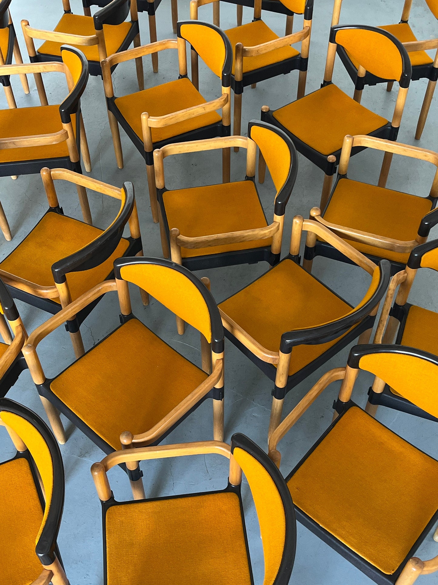 Vintage Armstuhl "Strax" von Hartmut Lohmeyer für Casala Orange Stoff 1980er