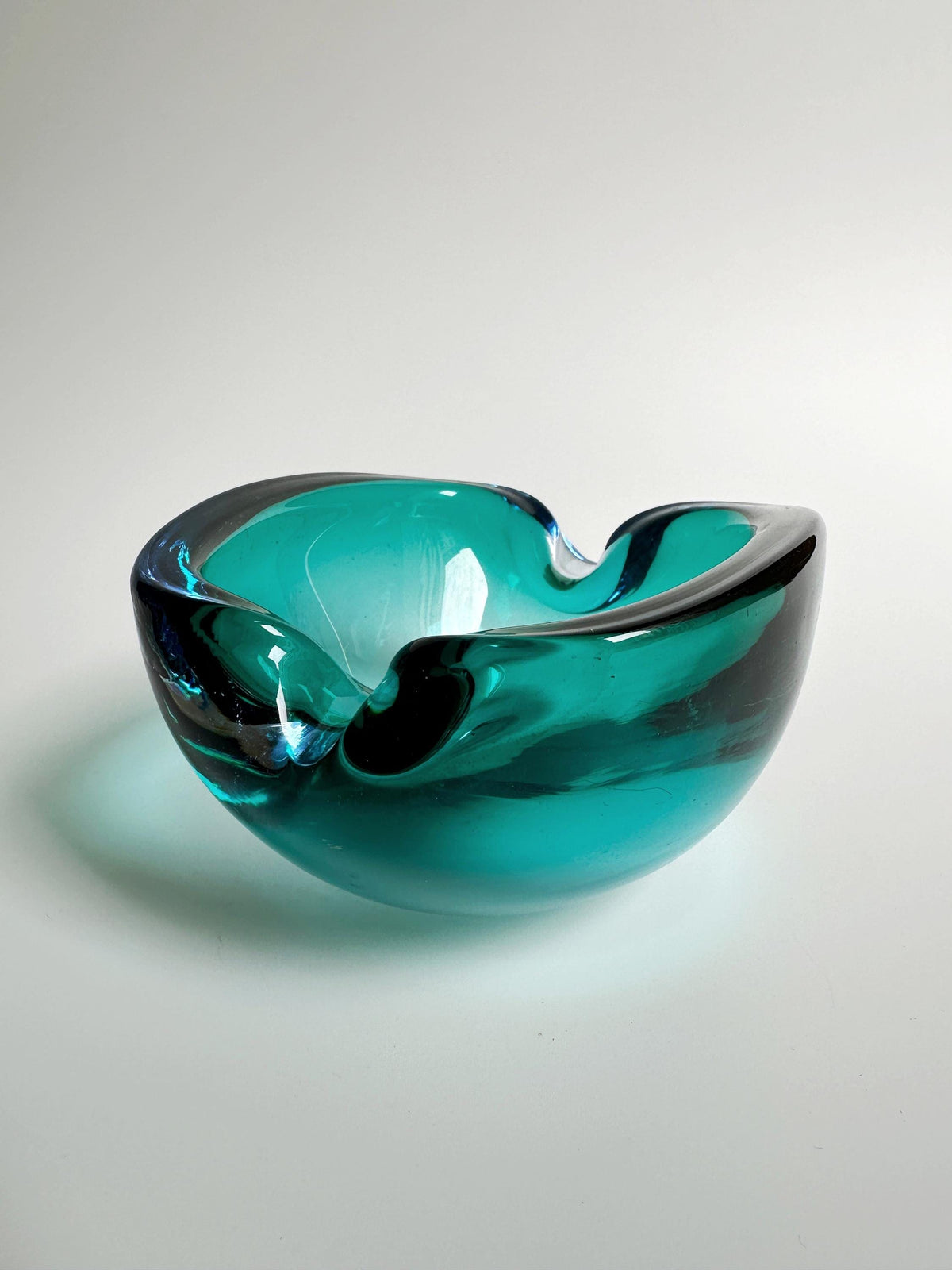 Cendrier vintage en verre de Murano vert menthe turquoise style Flavio Poli milieu du siècle