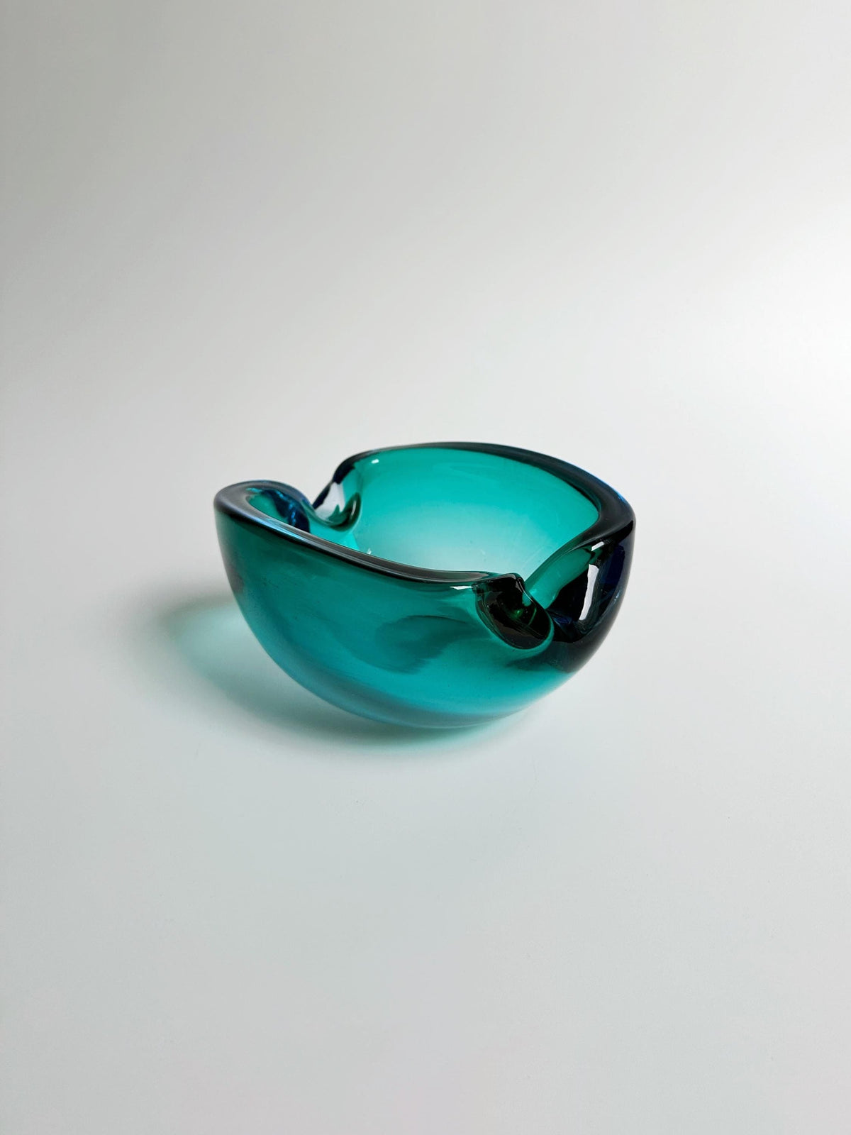 Cendrier vintage en verre de Murano vert menthe turquoise style Flavio Poli milieu du siècle