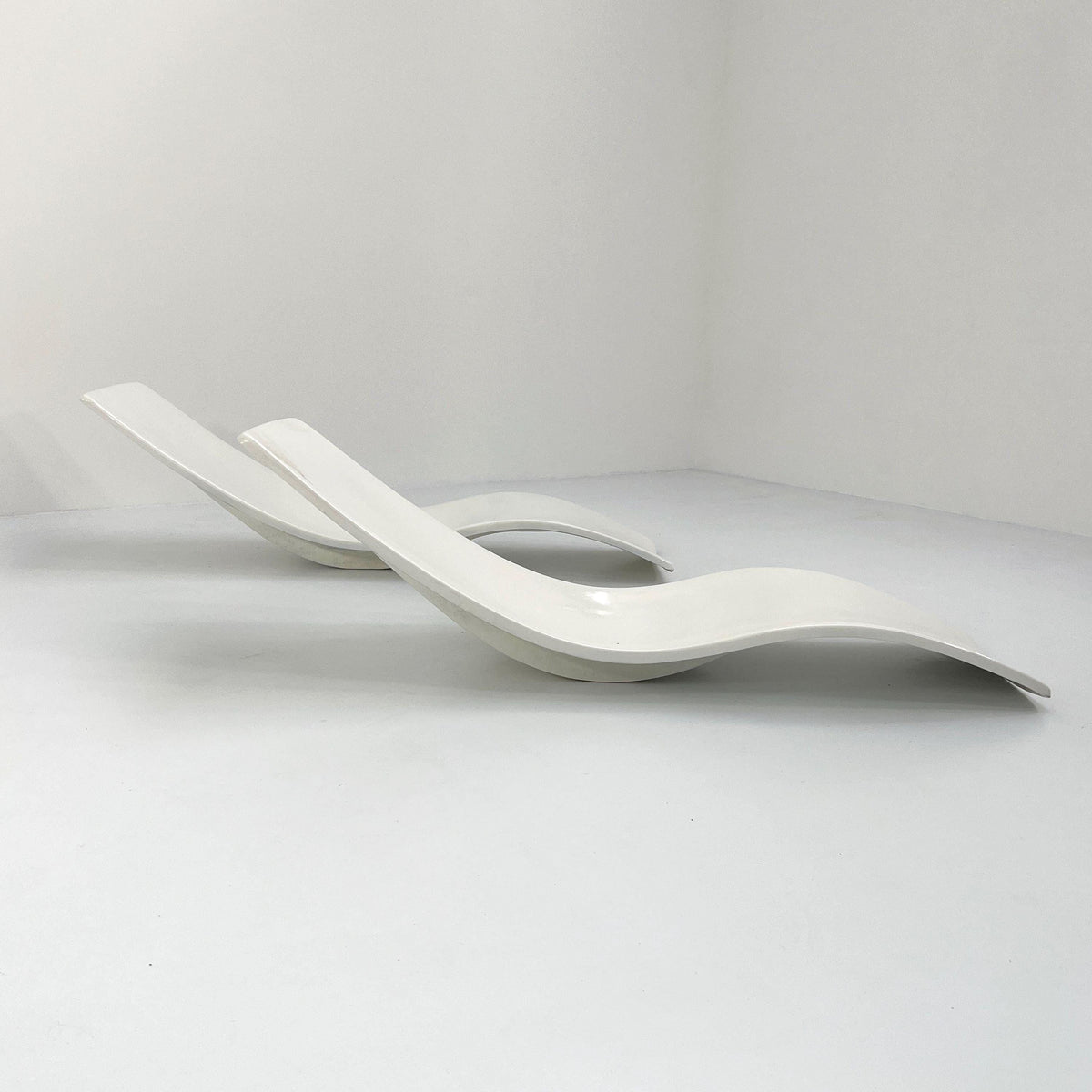 Vintage Sun Lounger by Charles Zublena for Les Plastiques de Bourgogne White Set of 2