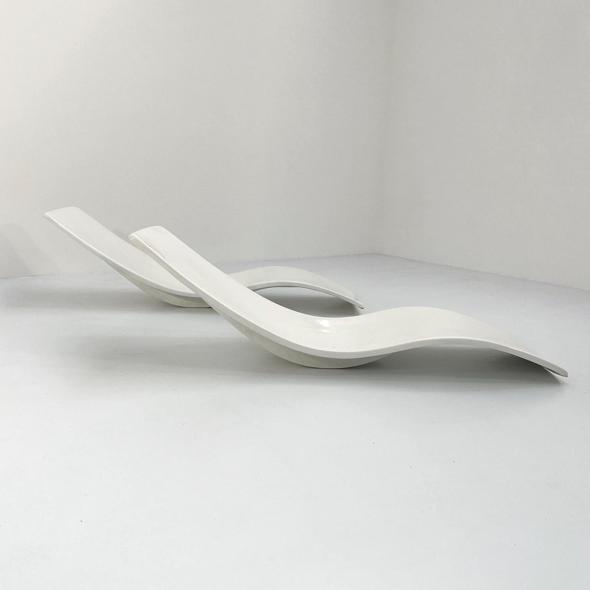 Vintage Sun Lounger by Charles Zublena for Les Plastiques de Bourgogne White Set of 2