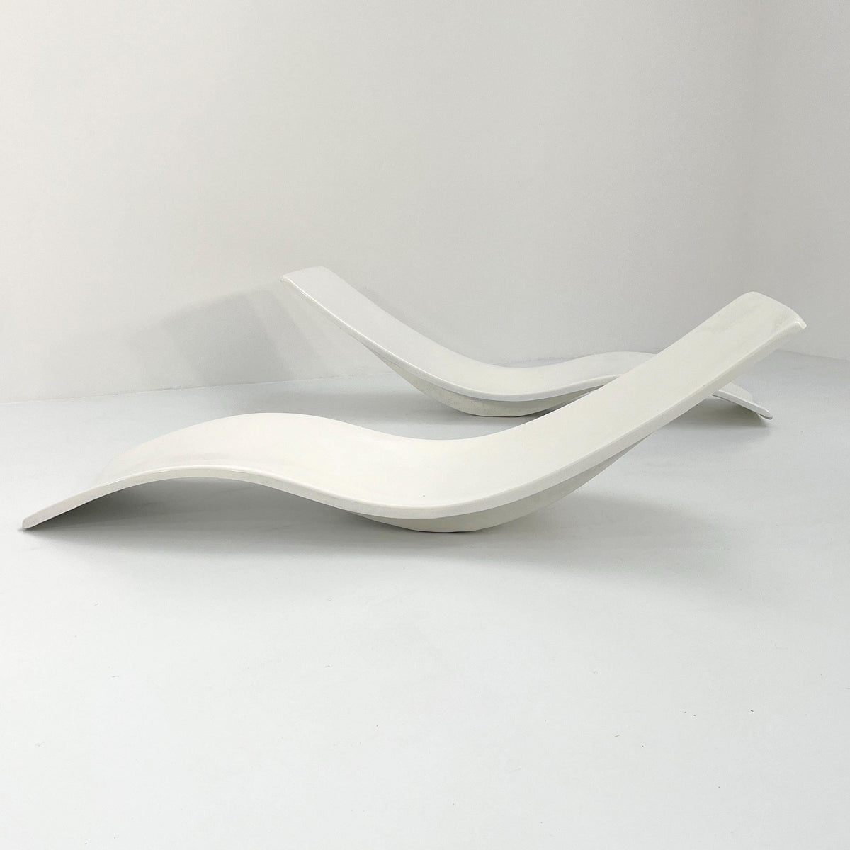 Vintage Sun Lounger by Charles Zublena for Les Plastiques de Bourgogne White Set of 2