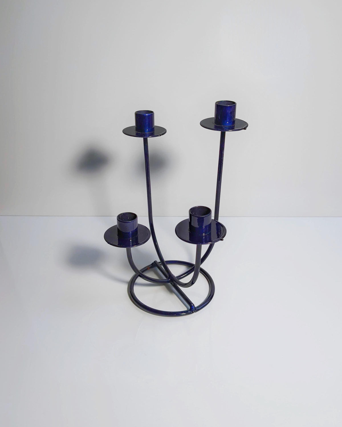 Vintage Kerzenhalter Memphis Milano Ultramarine Blau Metall Set von 4