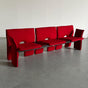 Vintage Dreisitzer-Sofa rotes Wollbezug schwarzes Metall Memphis-Stil 1980er Italien