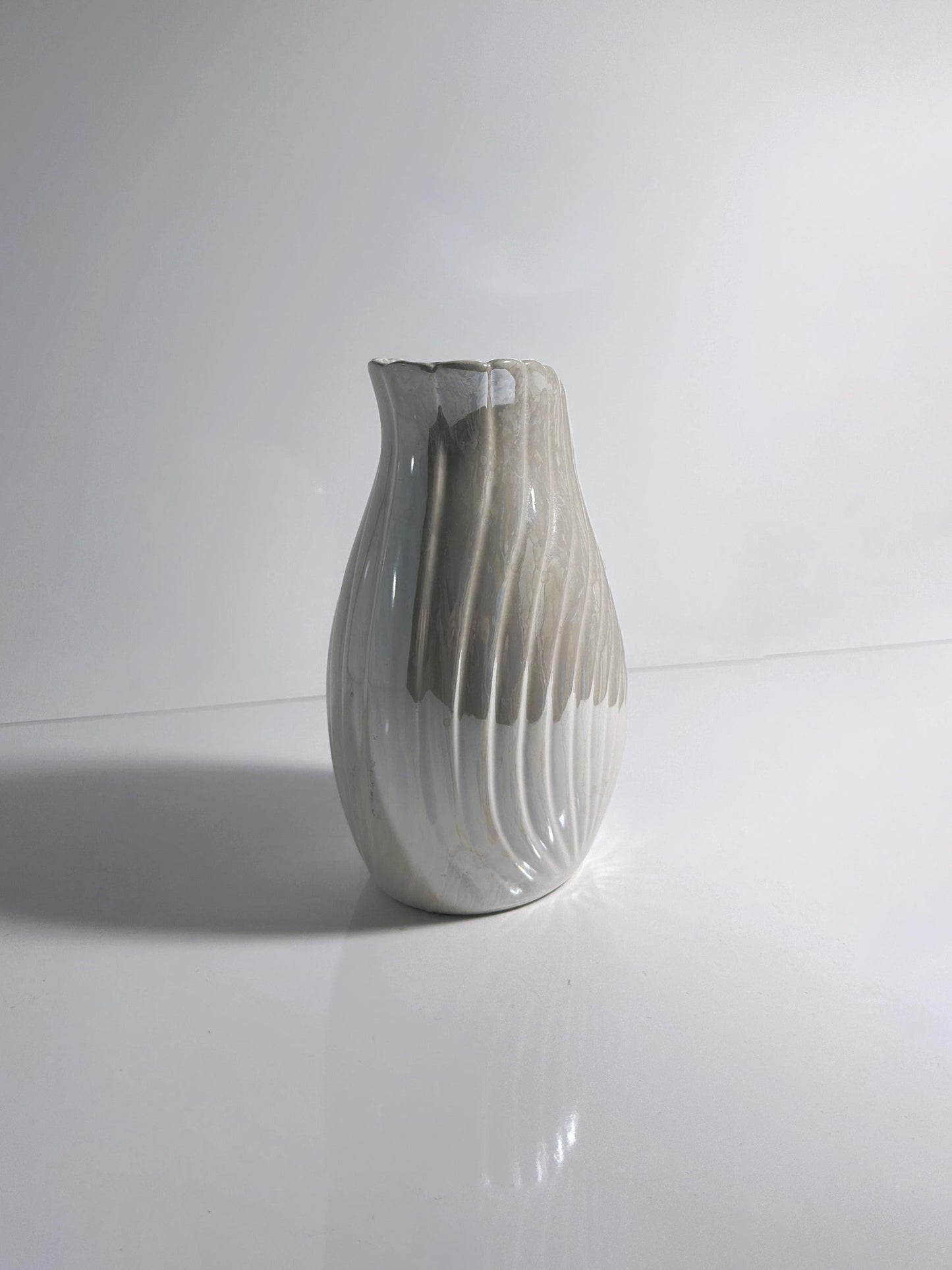 Vintage Ceramic Vase Art Deco Neo Revival Shell White Iridescent 80s