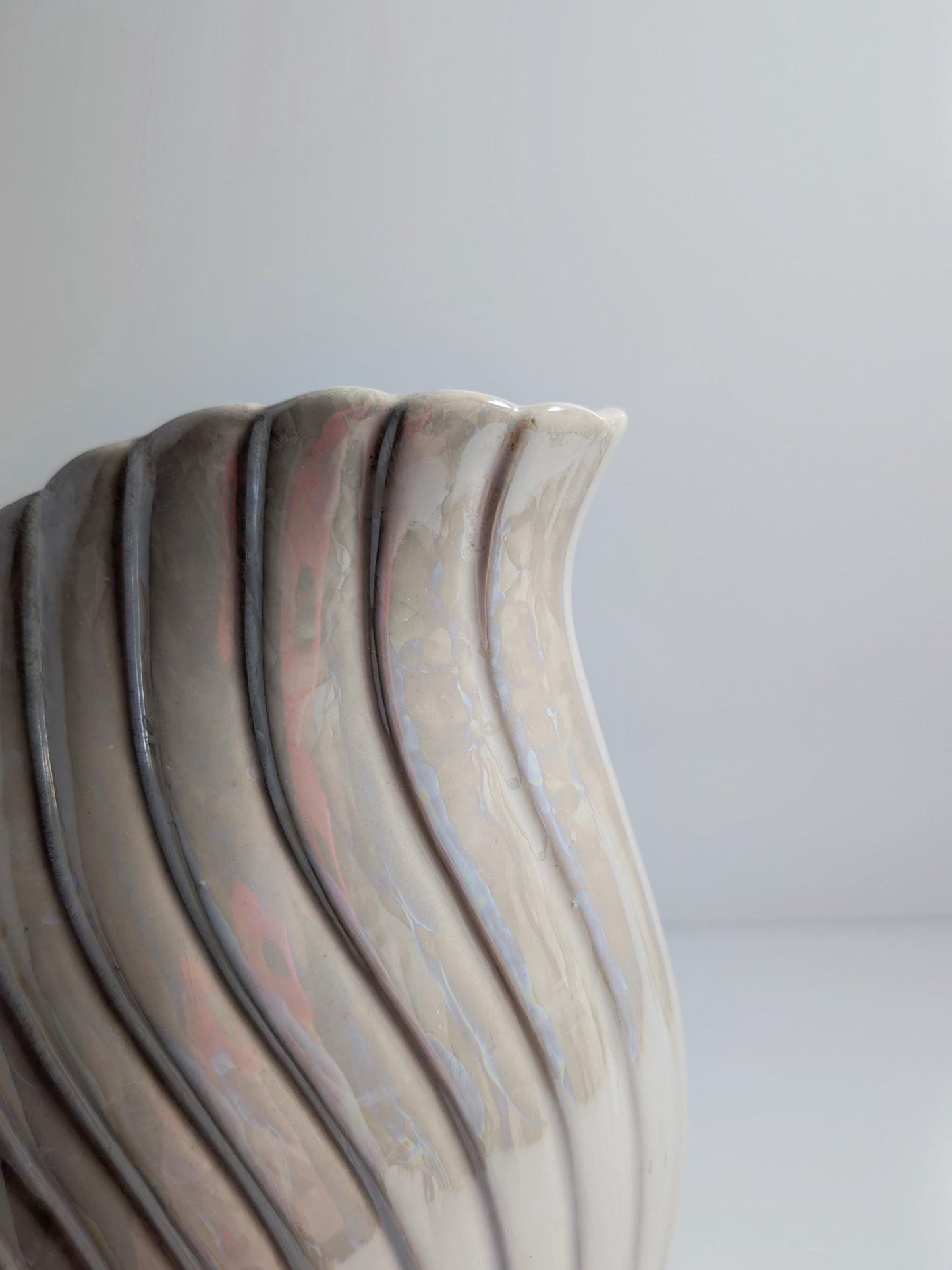 Vintage Ceramic Vase Art Deco Neo Revival Shell White Iridescent 80s