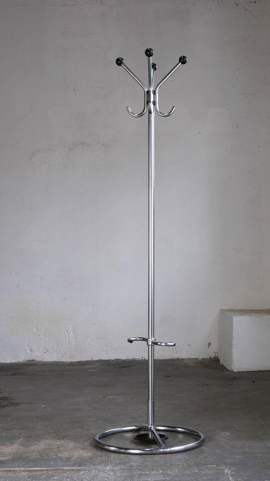 Vintage Bauhaus Standgarderobe aus verchromtem Stahlrohr mit Schirmständer