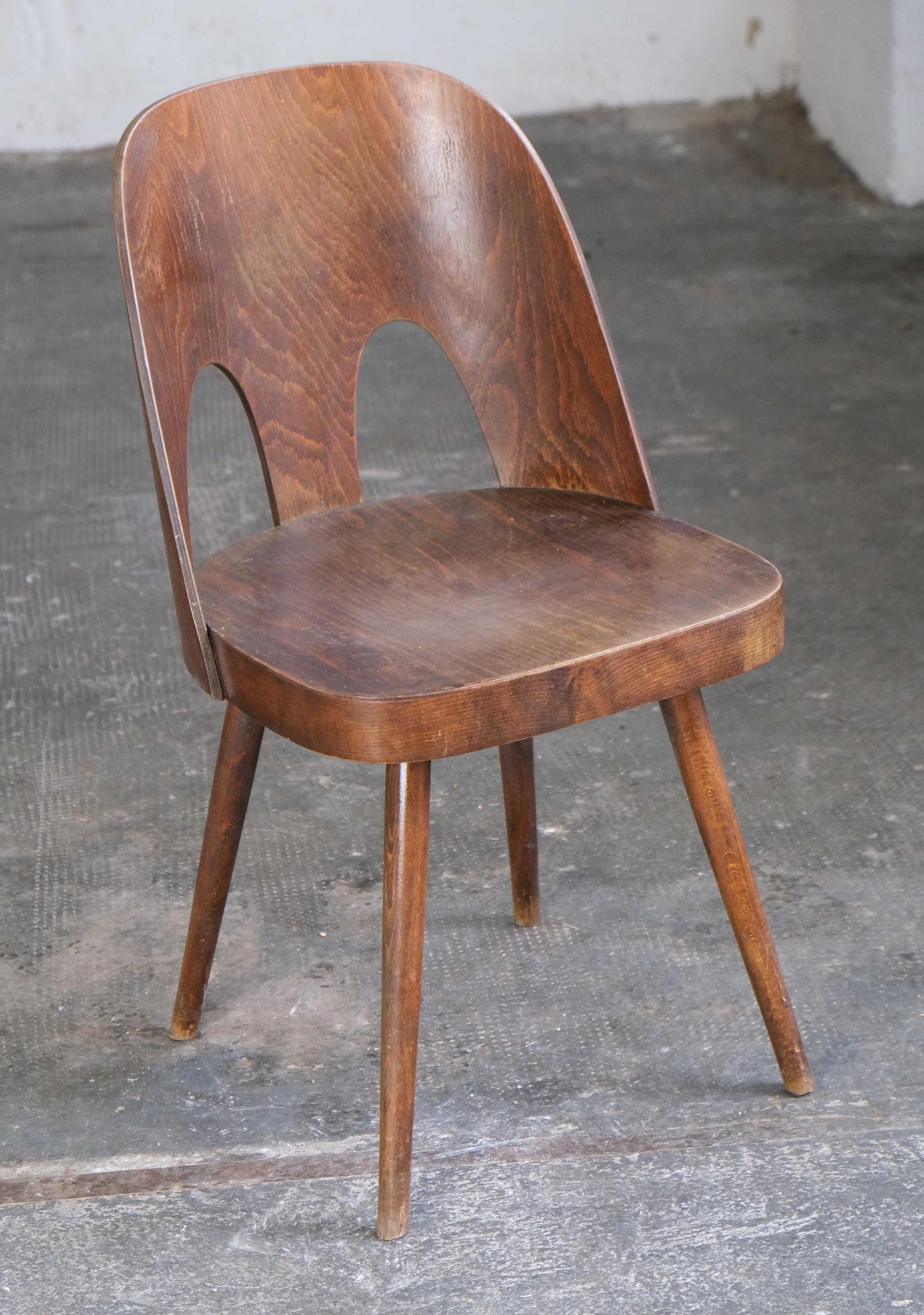 Vintage Stuhl von Oswald Haerdtl aus gebogenem Holz