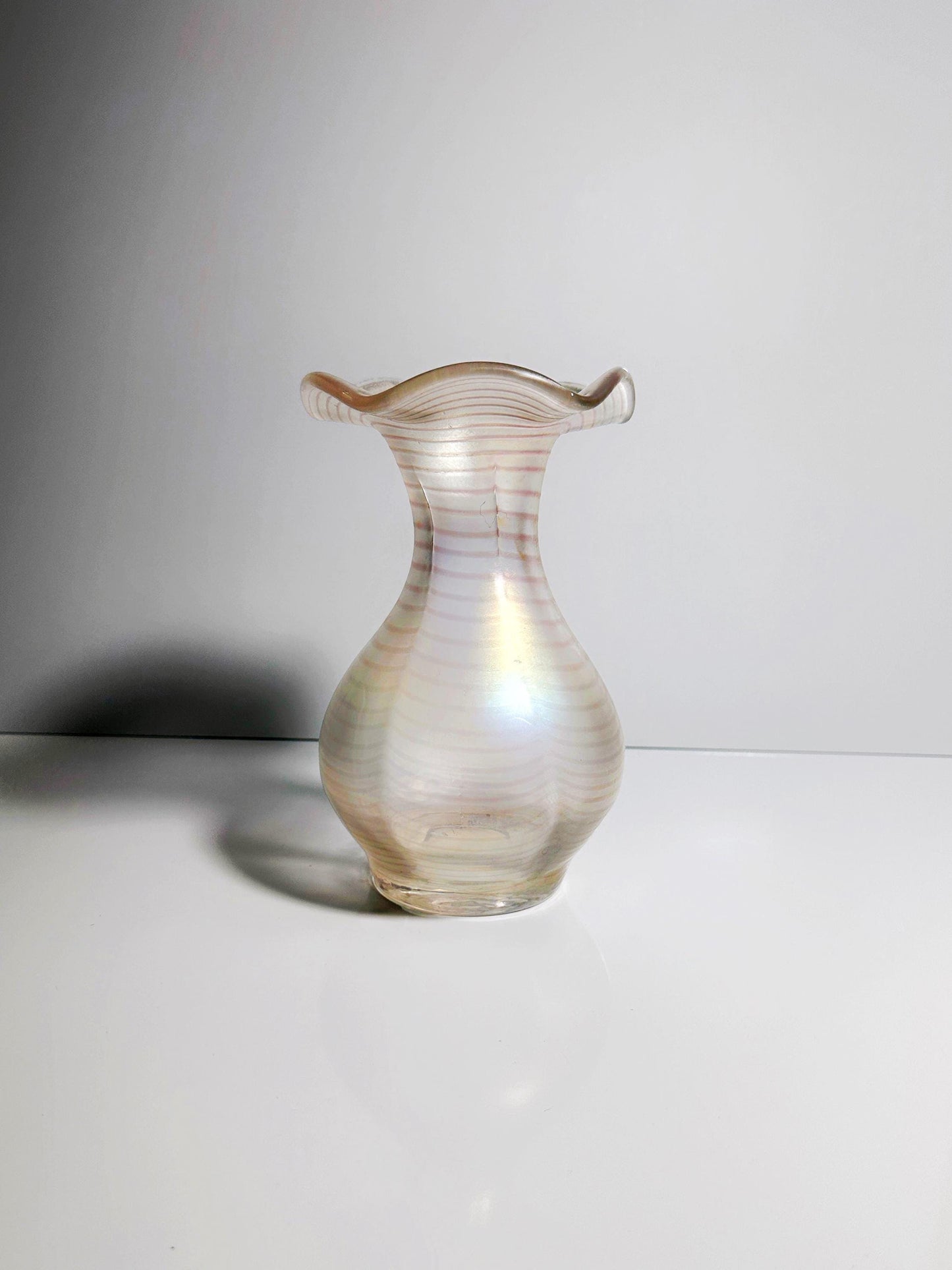 Vintage Blumenvase Art Nouveau Regenbogen Glas