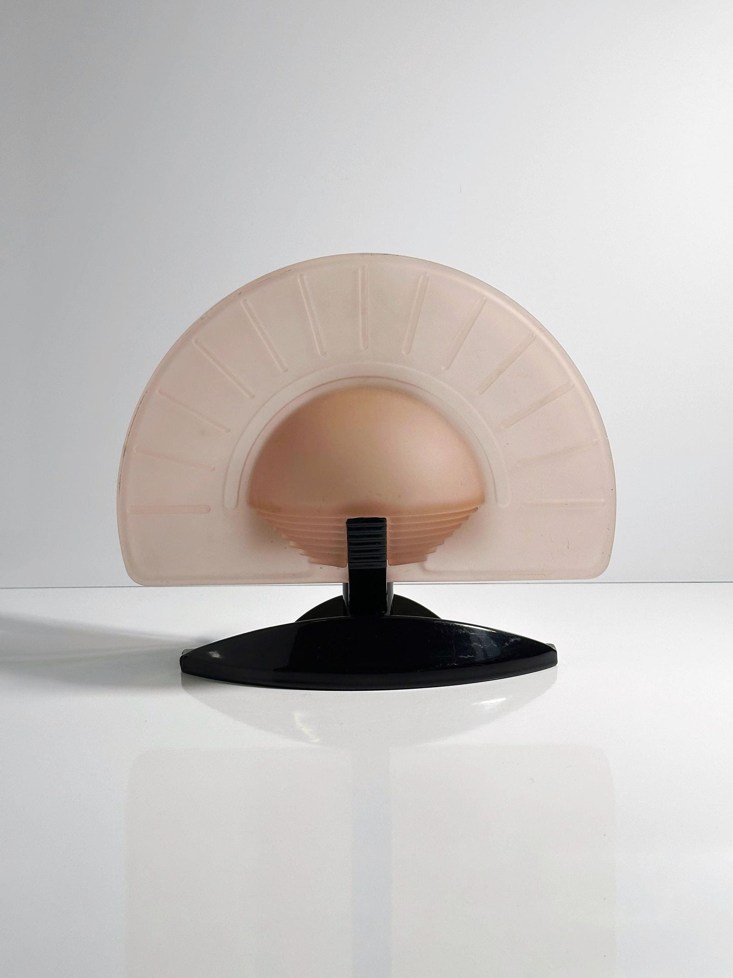 Lampe de table vintage en forme d'éventail en verre de Murano par Ladue Italia, rose saumon, Art déco, années 1980