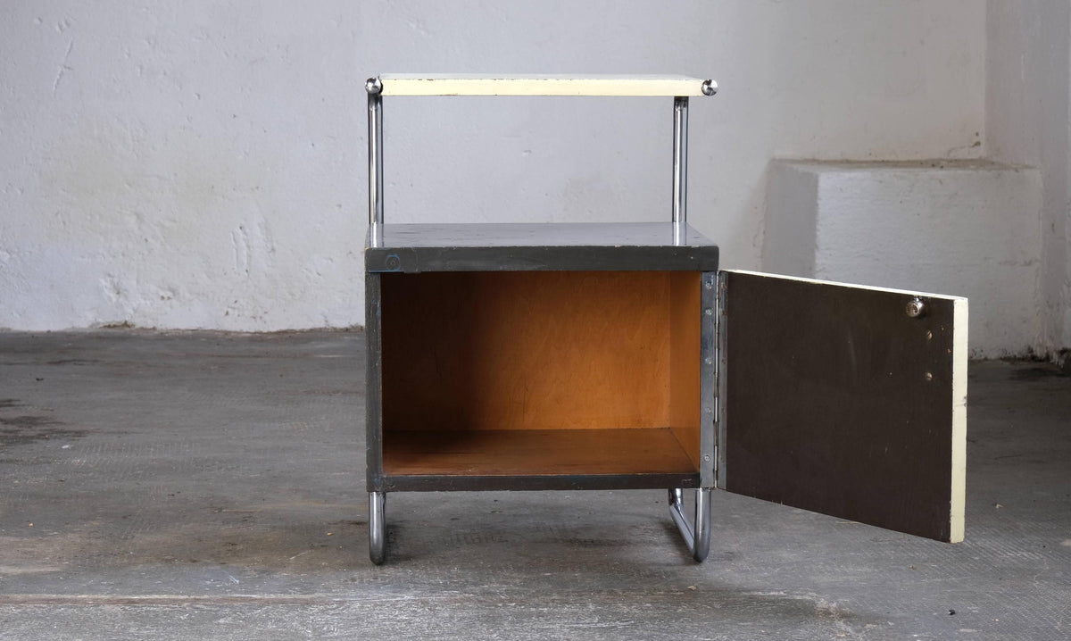 Table de chevet vintage par Mücke Melder Bauhaus années 1930 bois chromé