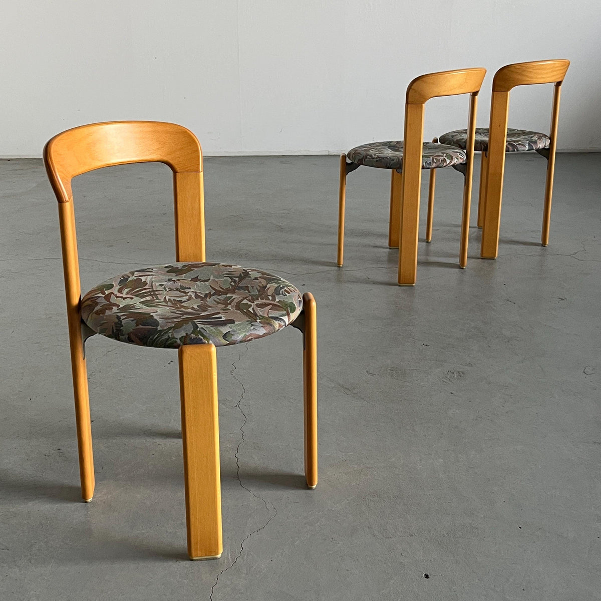 Chaise de salle à manger vintage Bruno Rey de Kusch+Co avec motif floral 1 sur 3
