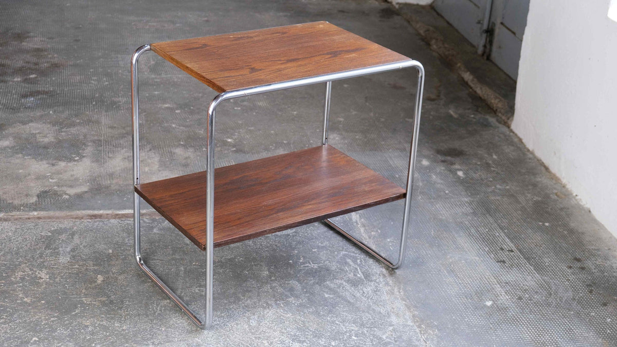 Vintage Regal Bauhaus verchromtes Stahlrohrgestell