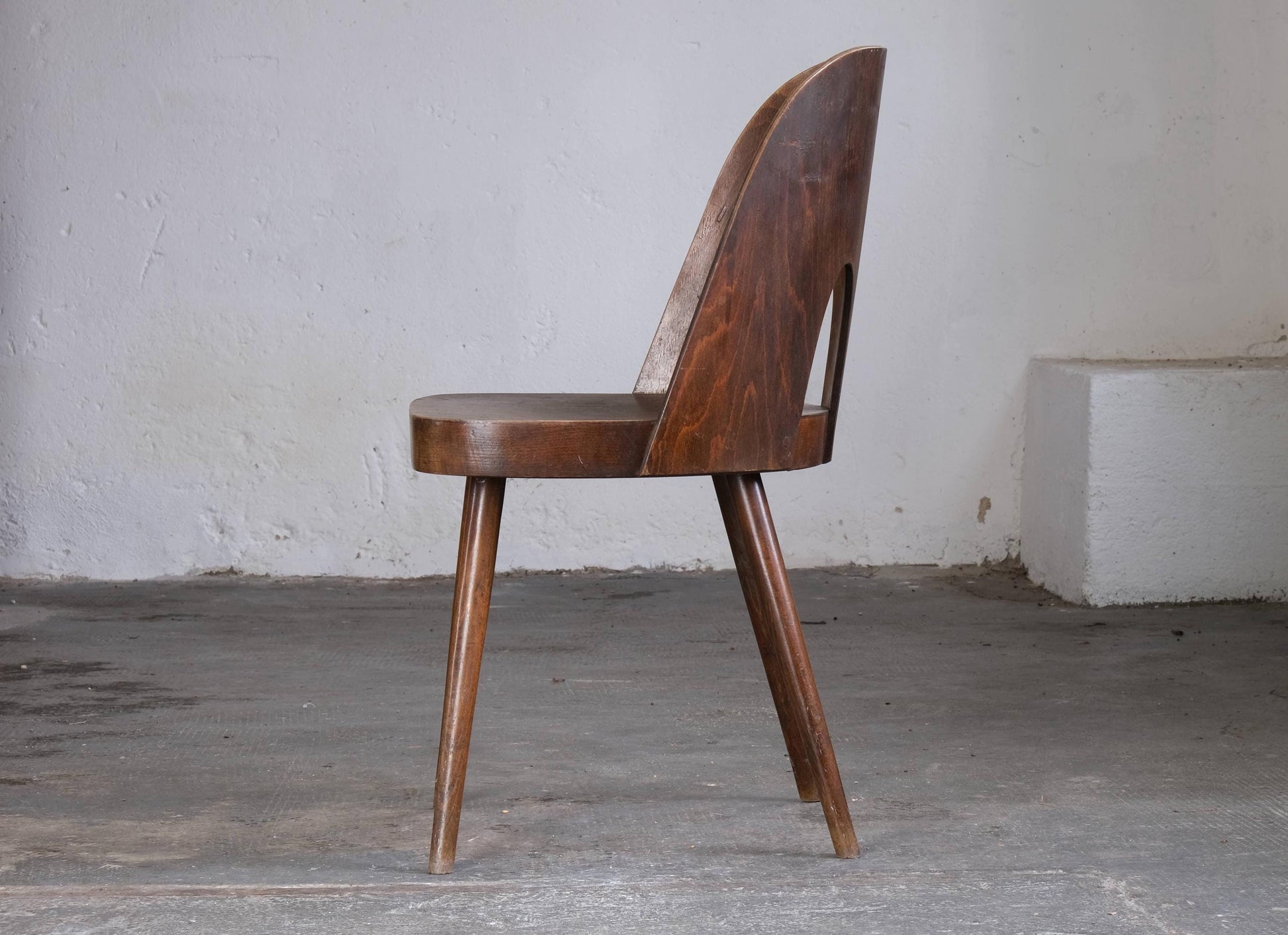Vintage Stuhl von Oswald Haerdtl aus gebogenem Holz
