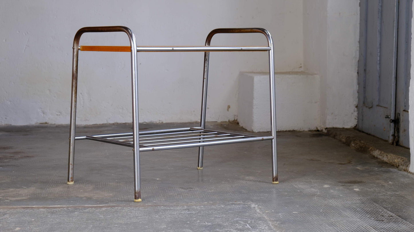 Vintage Beistelltisch Bauhaus mit Holzablage