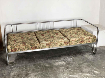Vintage Sofa nach Anton Lorenz für Bauhaus mit gemusterten Polsterauflagen