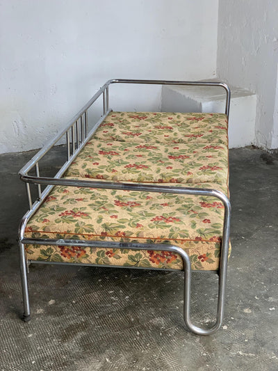 Sofa by Anton Lorenz for Bauhaus with patterned upholstery