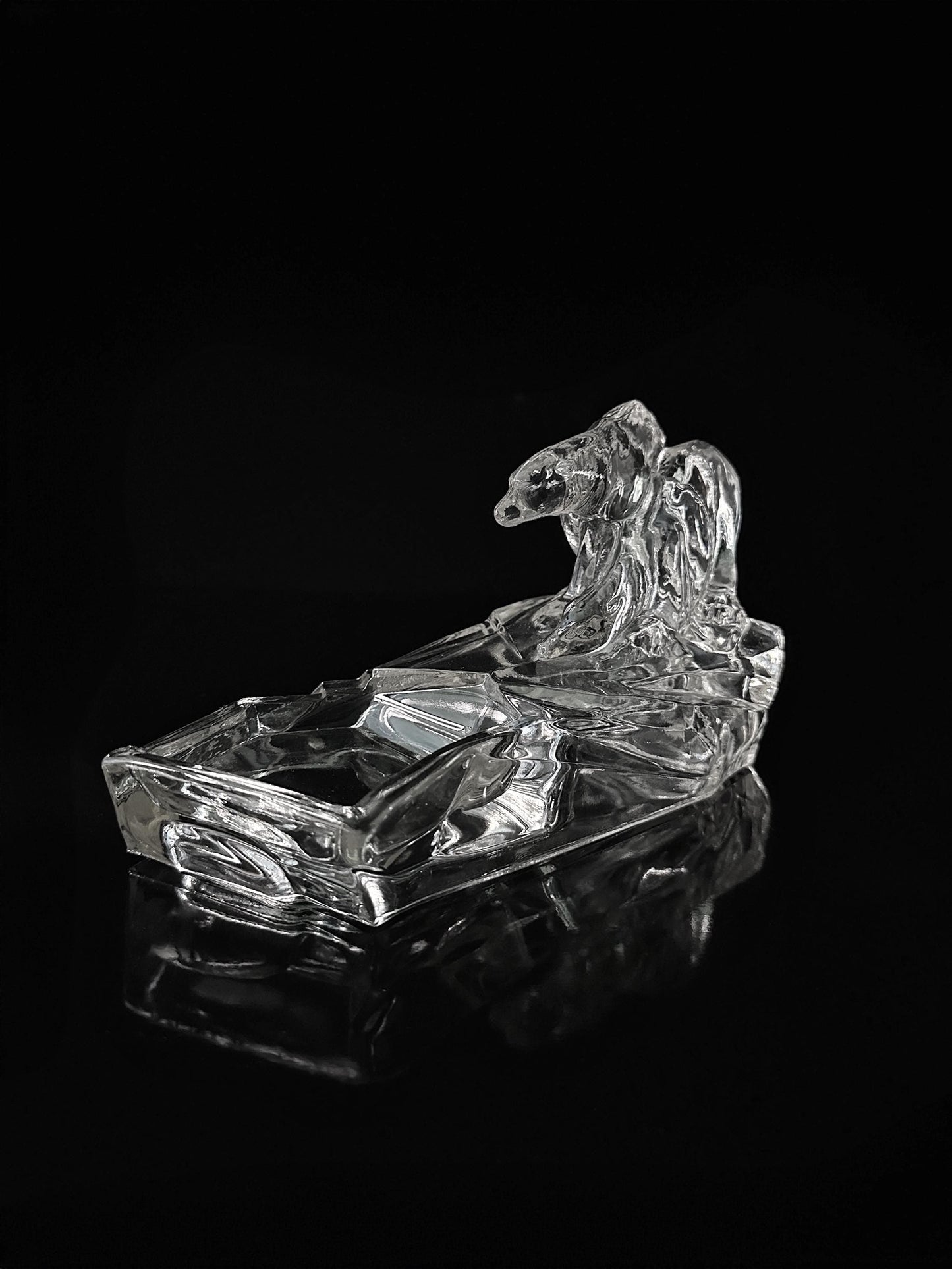 Vintage crystal bowl polar bear by Zarel Zentner 1930