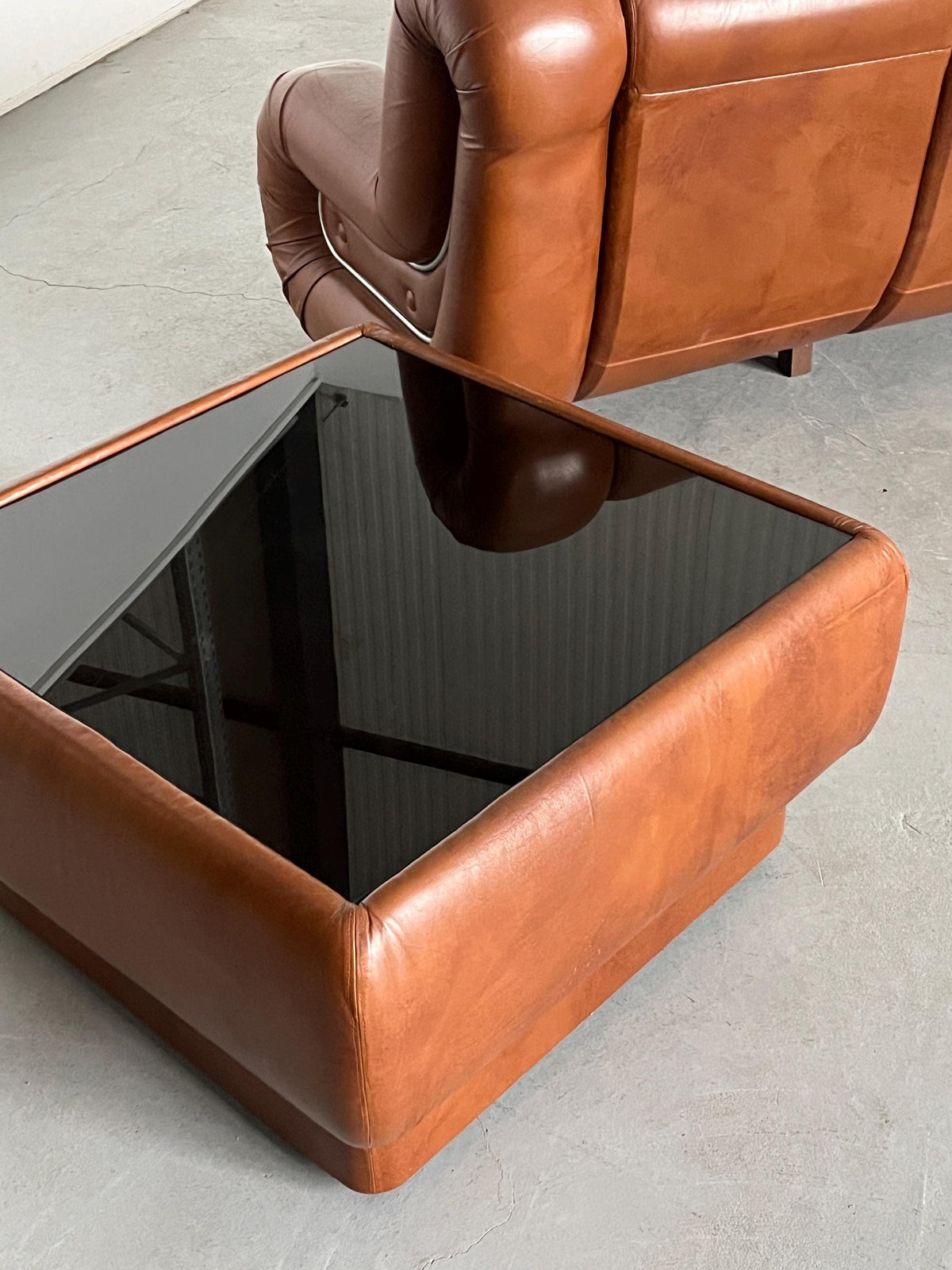 Ensemble de salon vintage dans le style de Mimo Padova, cuir cognac et chrome, années 1970, Italie
