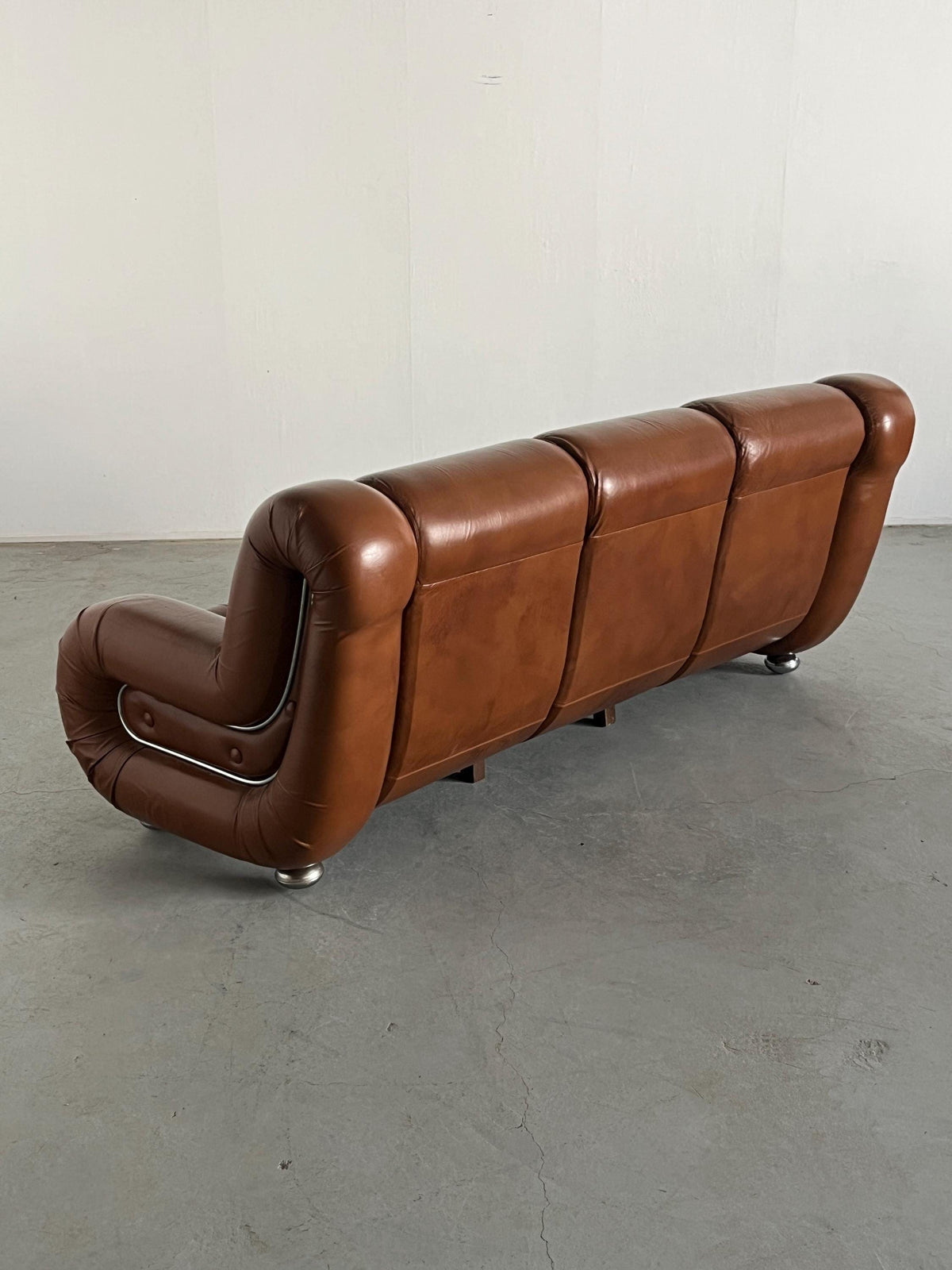 Ensemble de salon vintage dans le style de Mimo Padova, cuir cognac et chrome, années 1970, Italie