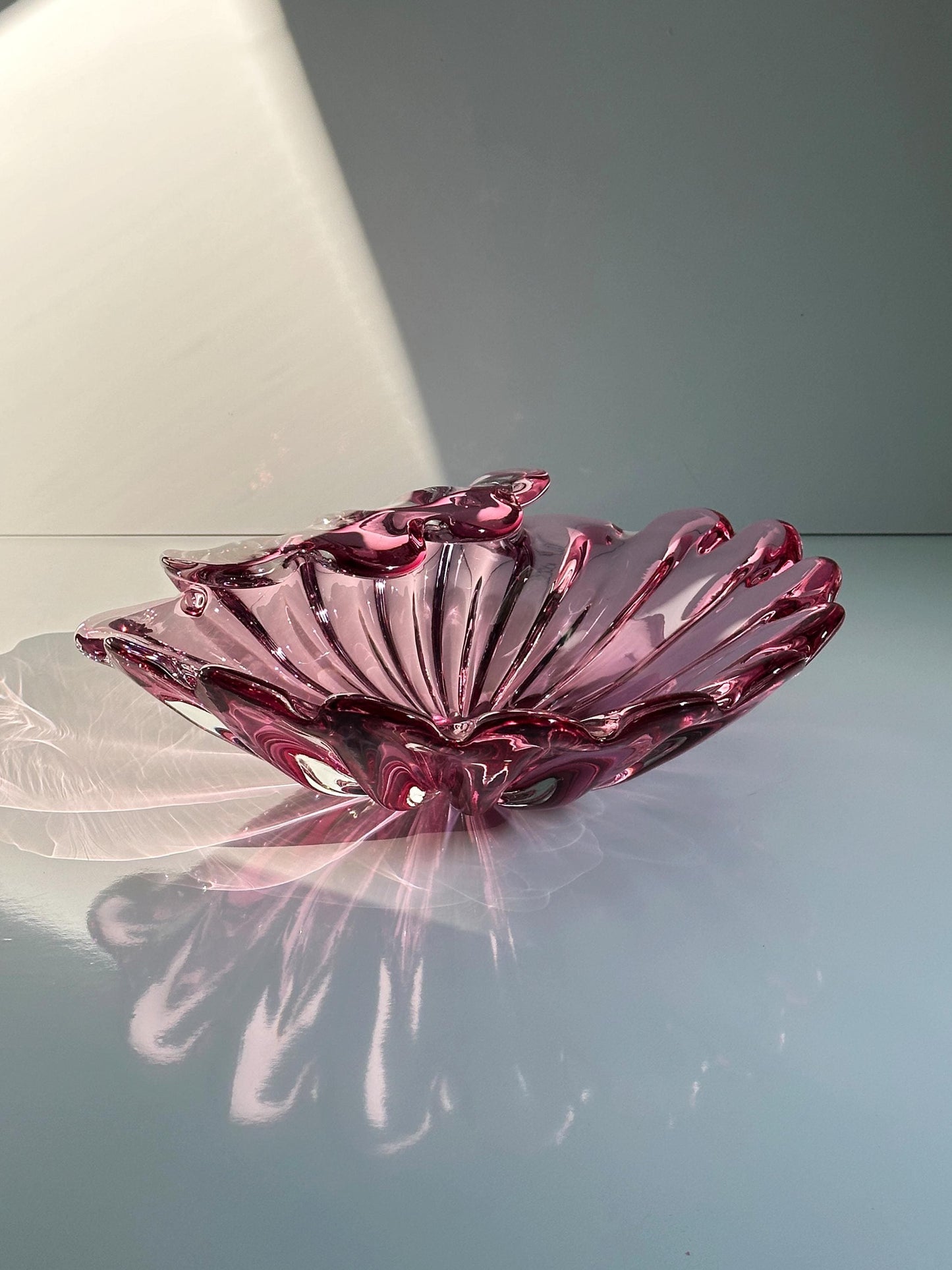 Vintage Schale Muschelform von Formia Vetri Murano Cranberry Glas 70er