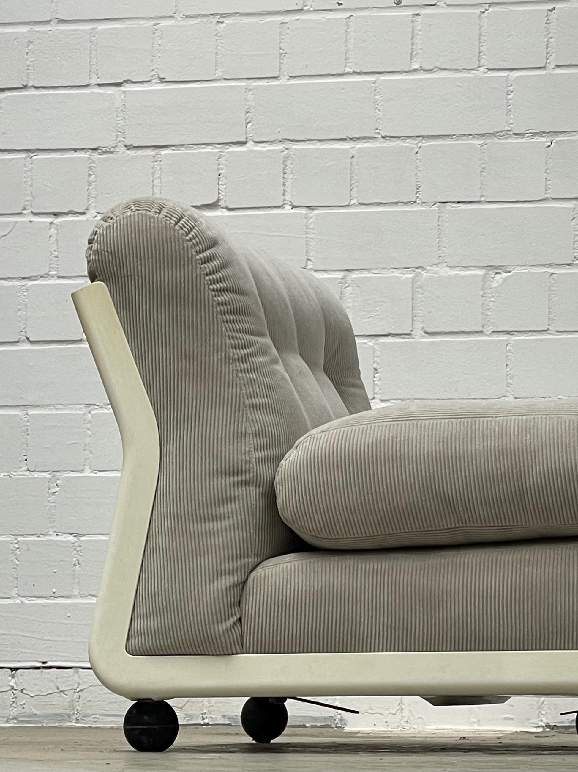 Vintage Loungesessel Amanta von Mario Bellini für B&B Italia schwarze Hartschale neu bezogen