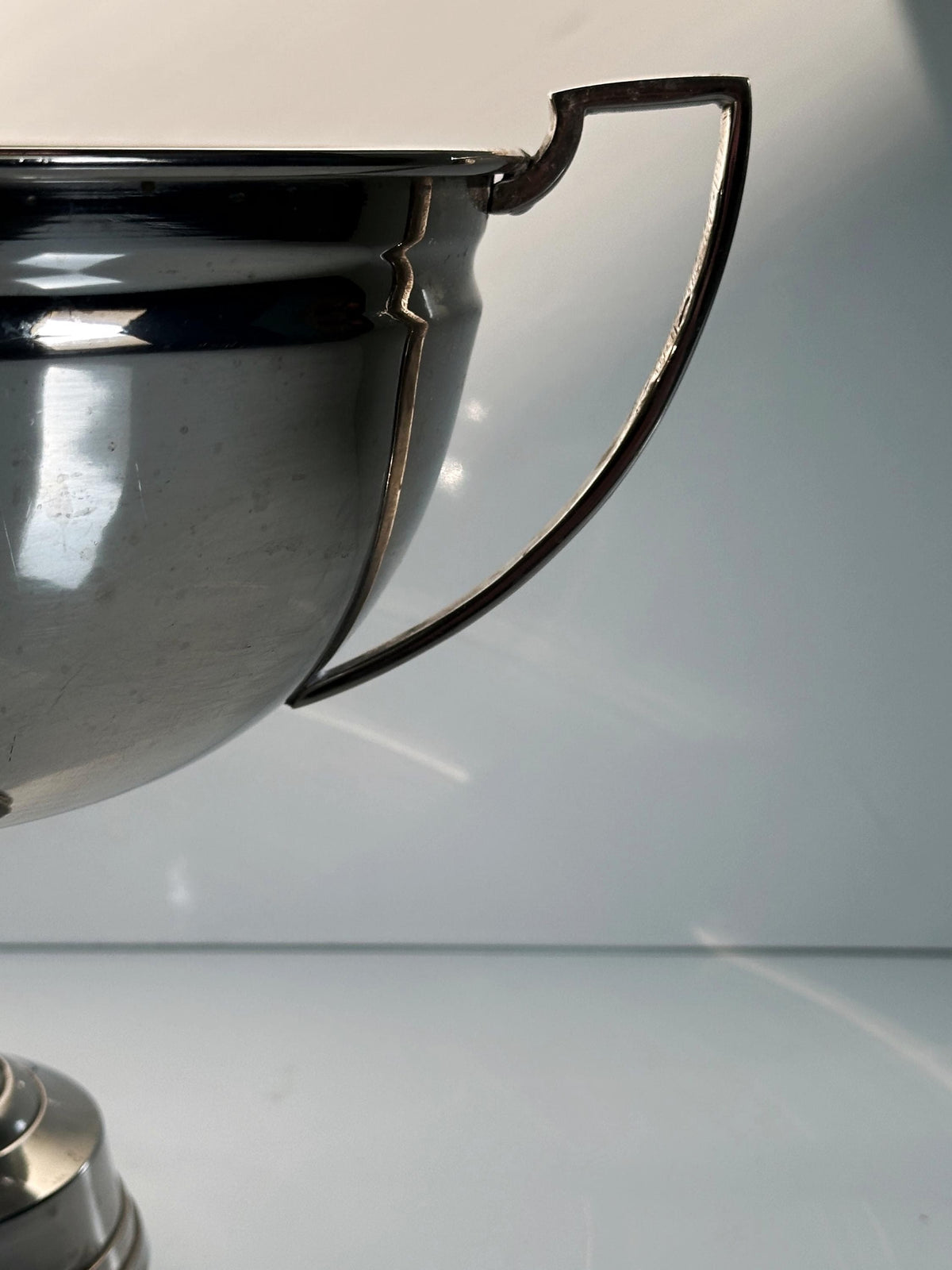Vintage handle bowl metal silver