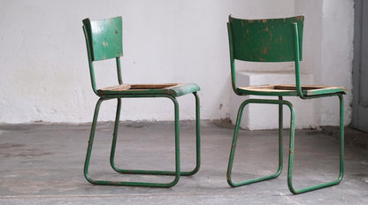 Chaise cantilever Bauhaus vintage à restaurer 1 sur 2