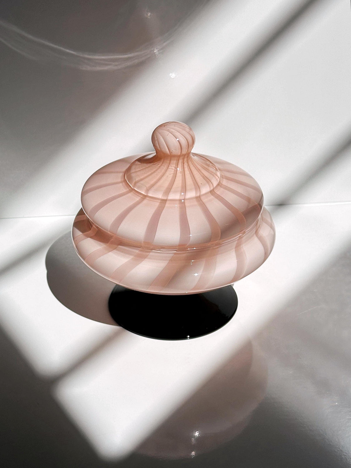 Vintage Murano Glass Bonbonniere Pink Swirl 1950s