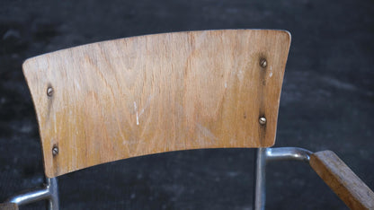 1 des 2 fauteuils cantilever Bauhaus, modèle S 43 F