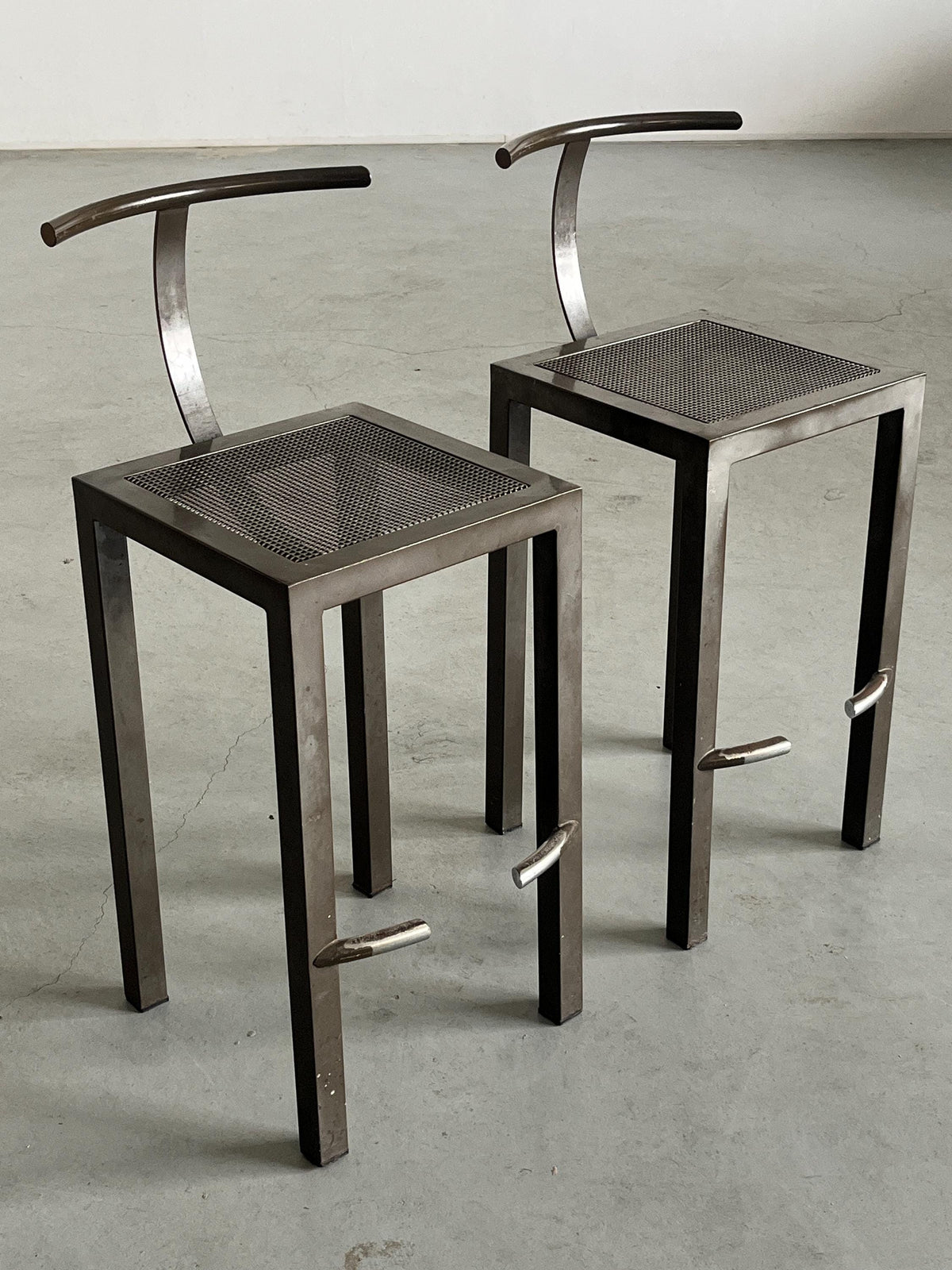 Vintage Barhocker Sarapis Metall von Philippe Starck für Driade Paar