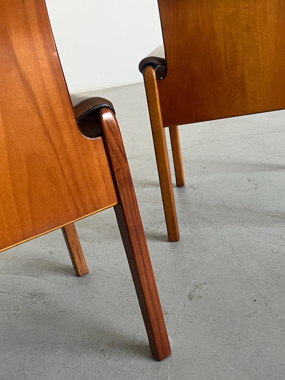 Vintage 'Fiorenza' Essstuhl von Tito Agnoli für Molteni in Leder und Walnuss Set von 4