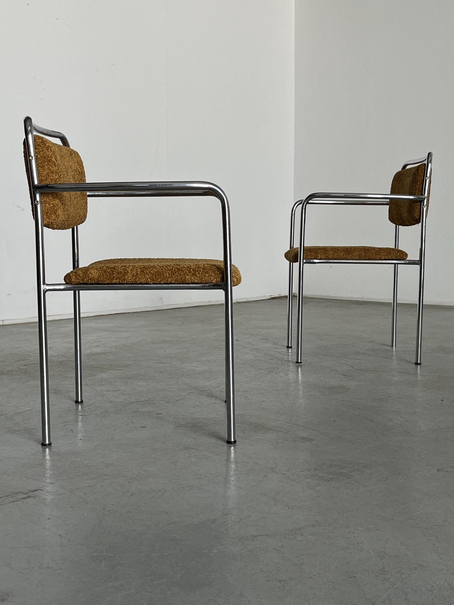 Fauteuil vintage de H. Fiedler et H. Heyder en bouclé ocre, Bauhaus, années 1970, paire