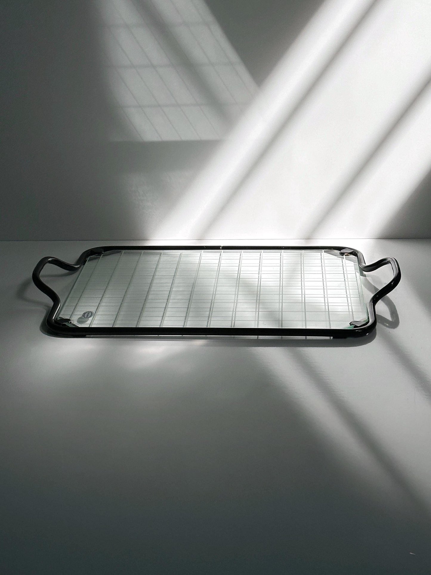 Plateau vintage en métal et verre par Club House Italia années 1980