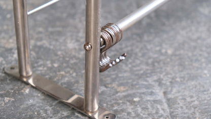 Vintage Wandgarderobe Bauhaus mit Hutablage