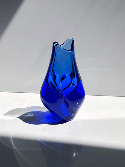 Vintage Mini Glas Vase von Miroslav Klinger Kobalt Blau Solifleur